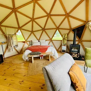 dome-insolite-cedre-chez-brunet.midi-pyreneeshotels.com/